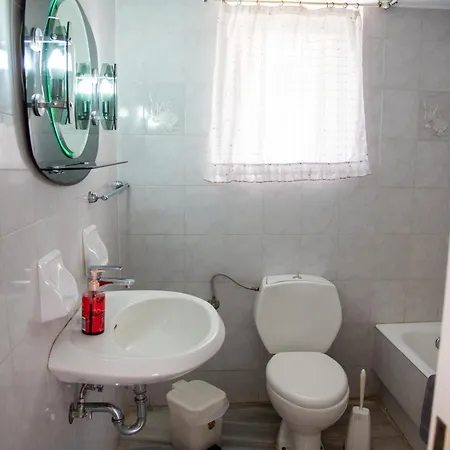 Cozy And Calm Dhílesi